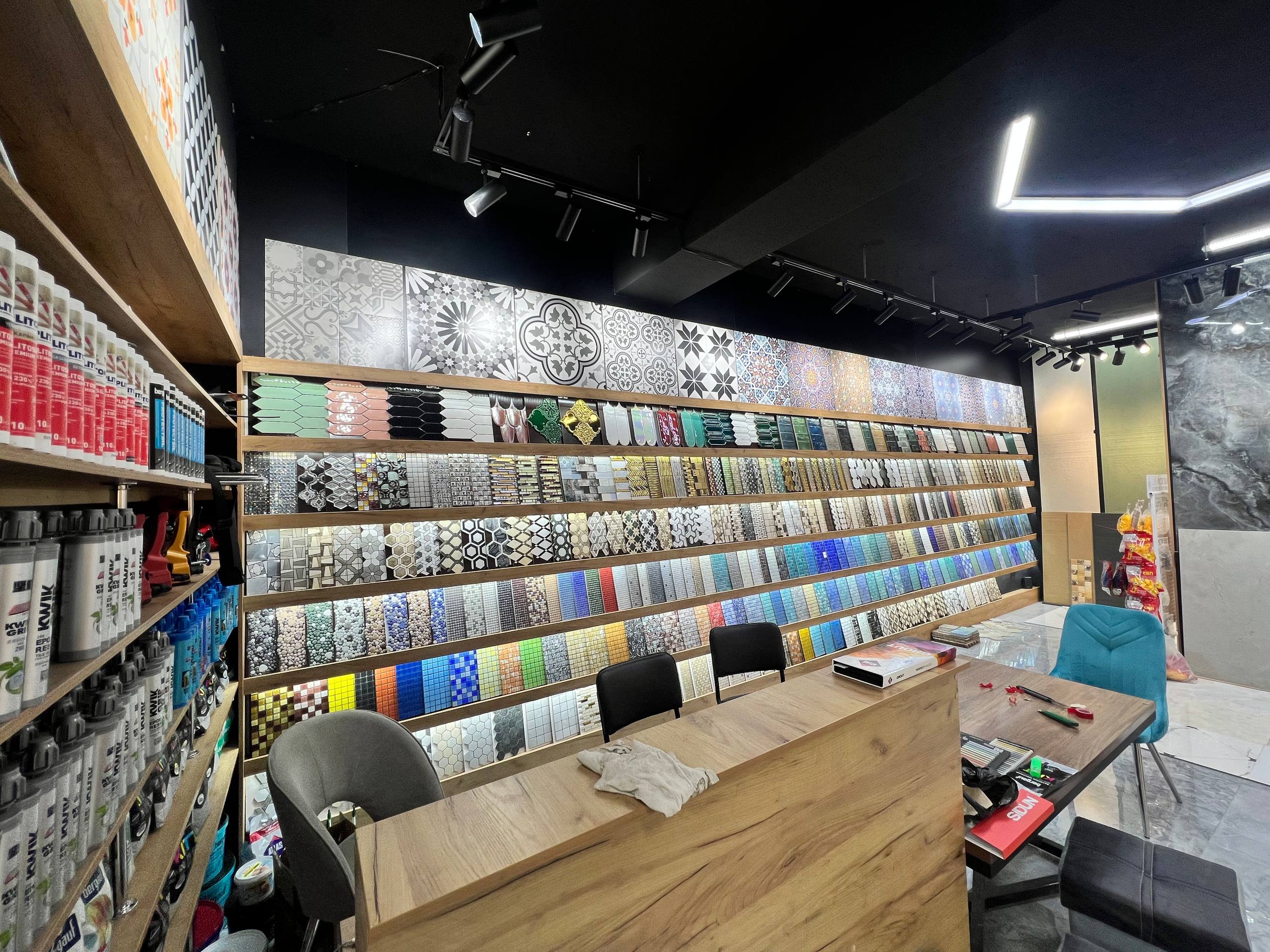 showroom 3